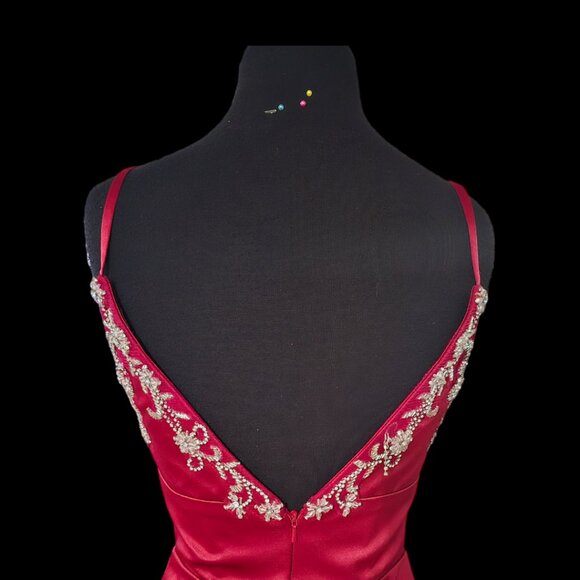 Vienna Prom Wine Strap Sleeve Sweetheart Short A-line Dress New with Tags - Picture 6 of 9